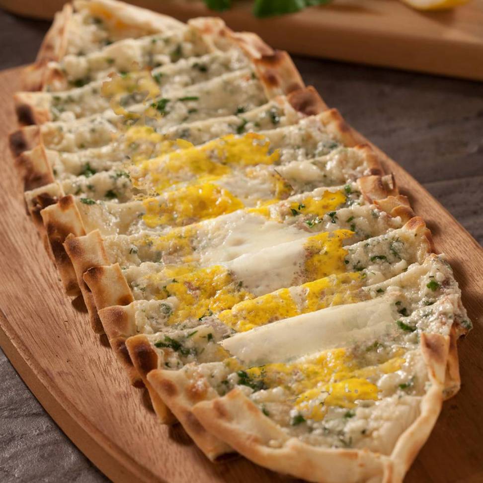 Köy Peynirli Yumurtalı Pide