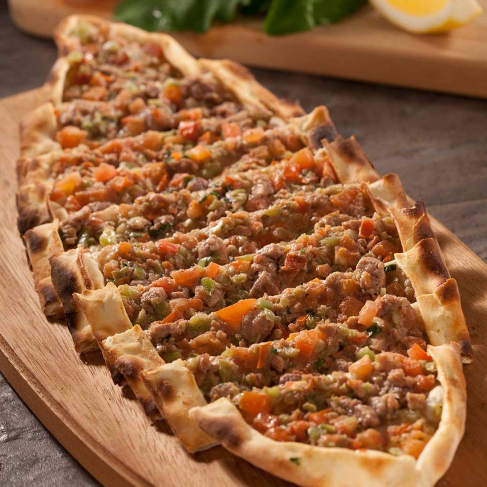 Kuşbaşılı Pide